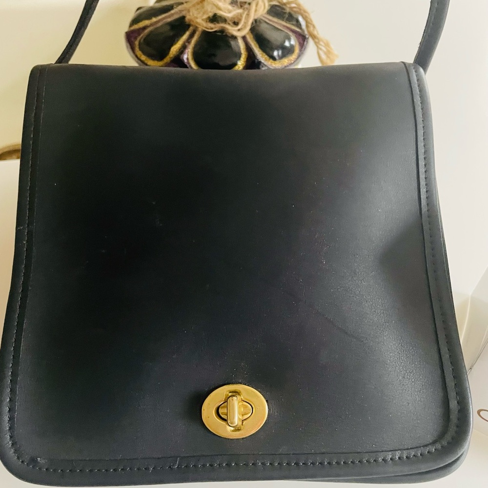 Coach vintage, NEW navy blue crossbody vintage satchel - Picture 2 of 9